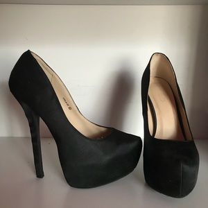 Plain black platform heels